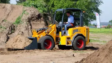 Бельгийский производитель погрузчиков Knikmops начал строить новый производственный комплекс